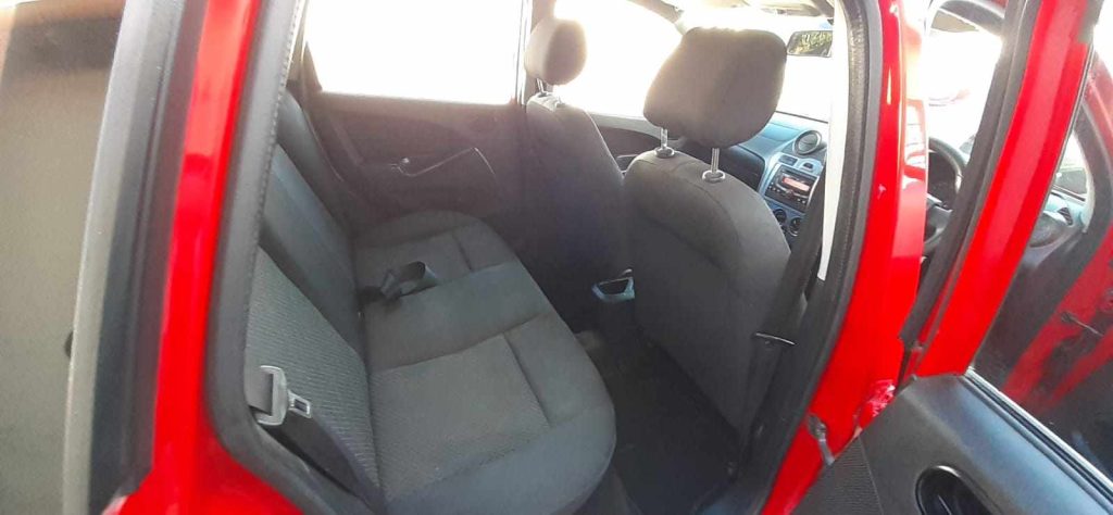 000000974858485638_MAJ1XXMRJ1CL29013Server_3